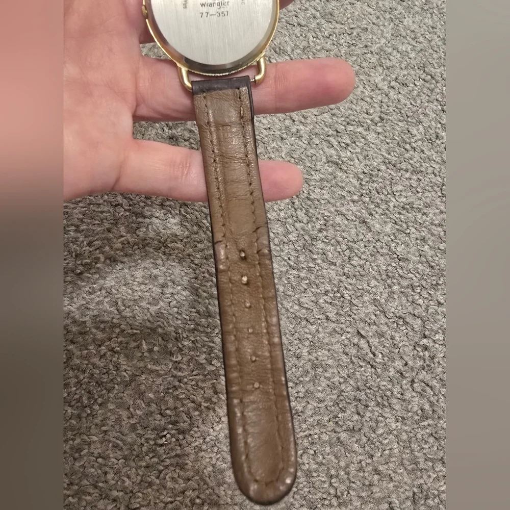 Wrangler Leather Band Ladies Watch Brown Gold Tone Large Face Cowgirl Western